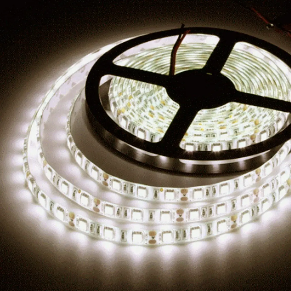 ROLLO 5 MTS CINTA LED INTERIOR. FRIO/CALIDO
